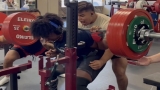 Bekijk 18-jarige Powerlifter Jalen Faulk Squat 661 pond voor een nieuwe PR